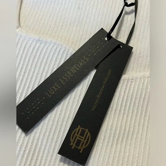 *NWT* House of Harlow 1960 white sweater size XL - Picture 5 of 6